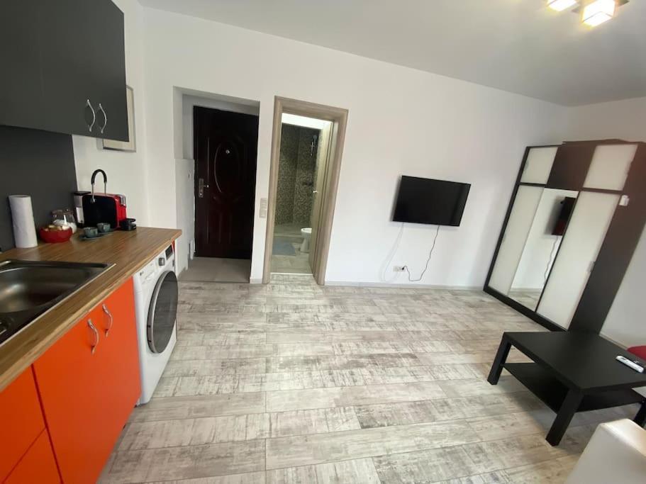 Cozy Studio 10 Min Away From Th Center Of The City Bükreş Dış mekan fotoğraf